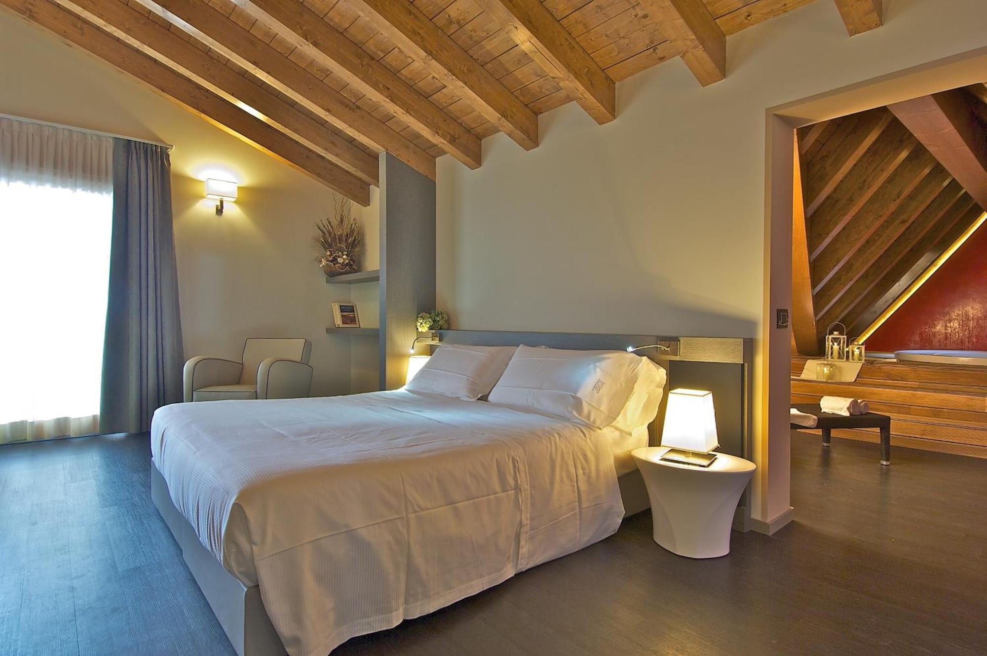 Harmony Suite Hotel Selvino Ngoại thất bức ảnh