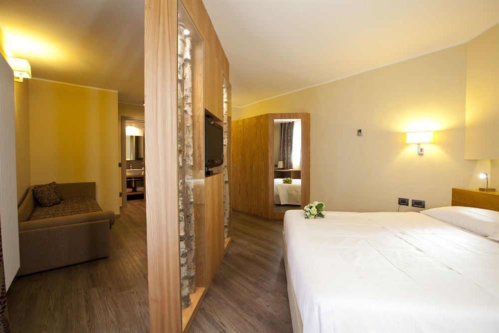 Harmony Suite Hotel Selvino Ngoại thất bức ảnh